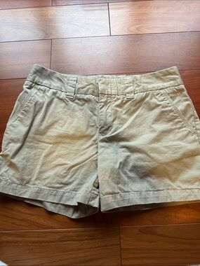 Tommy Hilfiger Women's Khaki Bermuda Shorts size 8